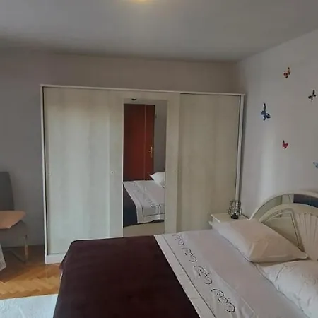 Sofija 3*